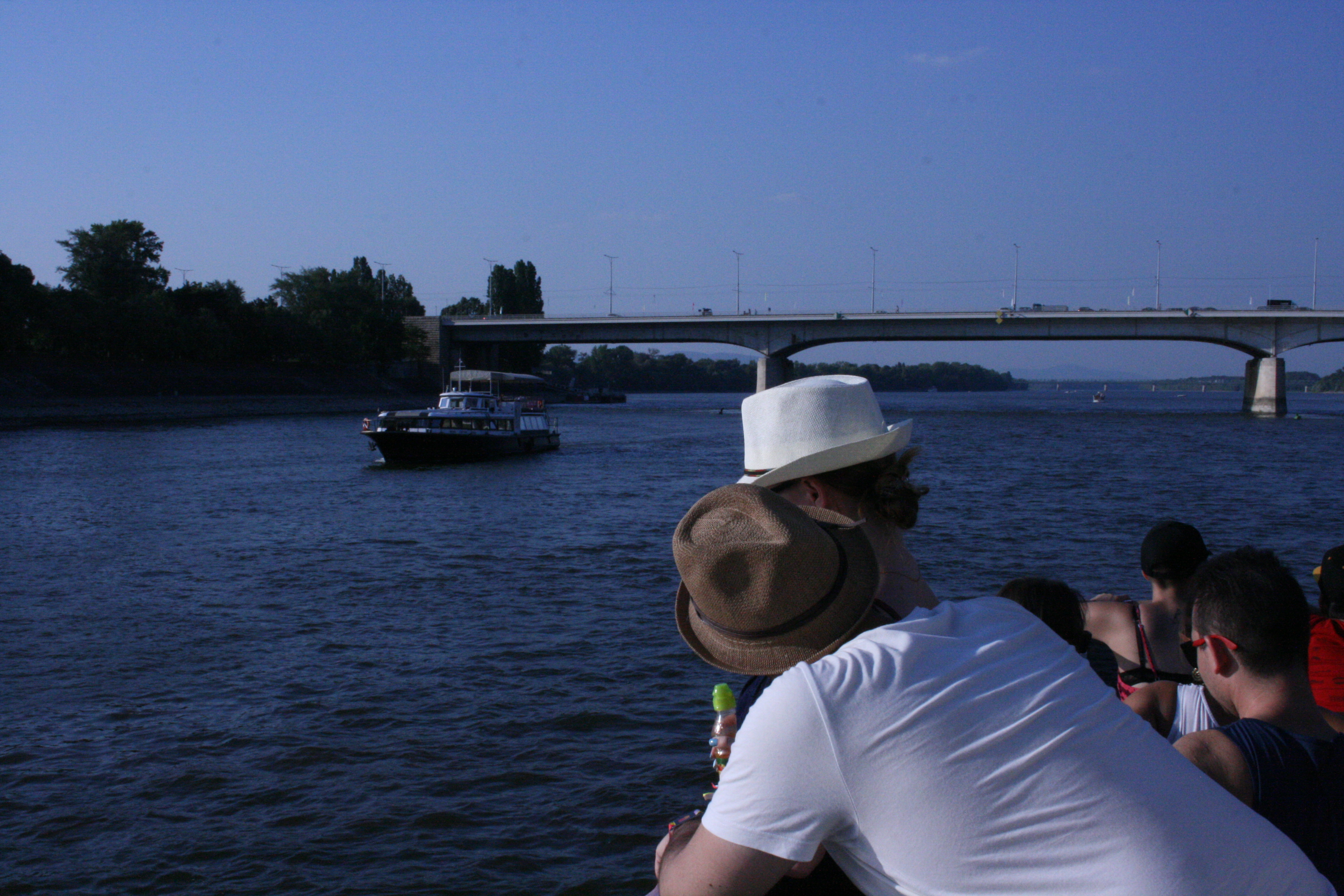 szigethajó3