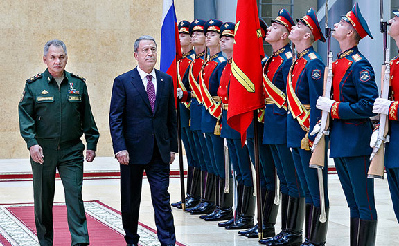 Forrás: mh Szergej Sojgu és Hulusi Akar 20180818