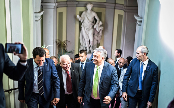 Forrás: mh miniszterelnöki