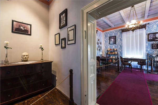 Forrás: mh Ady-ház