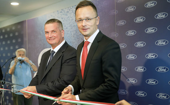 Forrás: mh Molnár Viktor és Szijjártó Péter 20180915