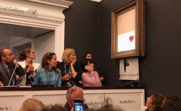 Árverésre viszik Banksy azon művét, amelyet felaprított egy aukción