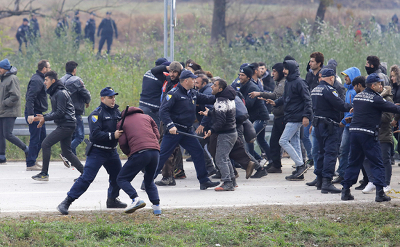 bosnyák migráns balhé