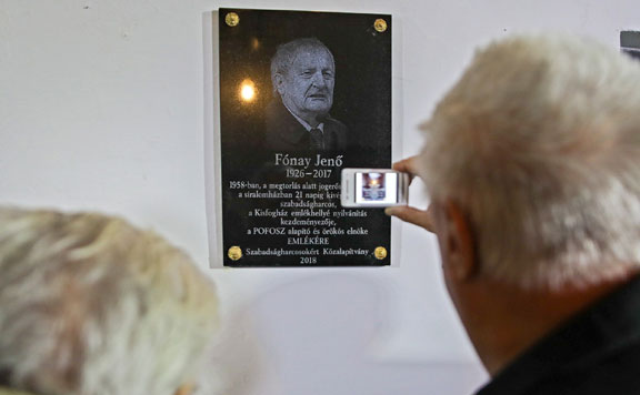 Fónay Jenő emléktáblája 20181104