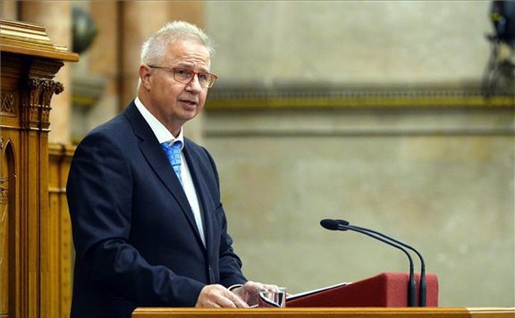 trócsányi