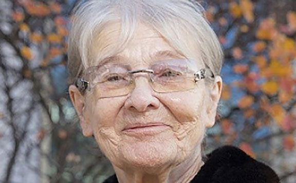 Törőcsik Marit Velemben köszöntötték születésnapján
