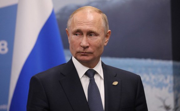 Putyin: A kétoldalú viszonyban sok függ Trump politikai akaratától