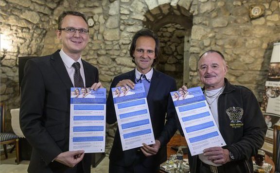 rétvári-feró576