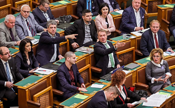 parlament 20181210