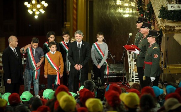 Forrás: mh gyermekkarácsony lead