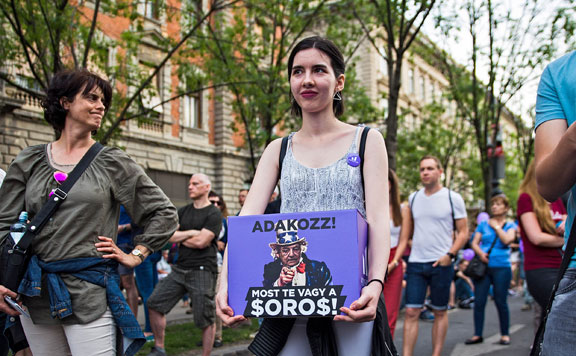 Forrás: mh Momentumos adománygyűjtés 20190119
