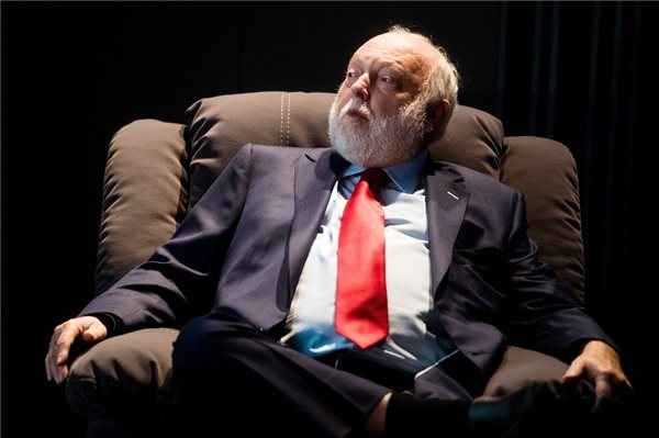 Forrás: mh vajna-karosszék