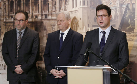 Fekete Péter, Tarlós István és Gulyás Gergely 20190129