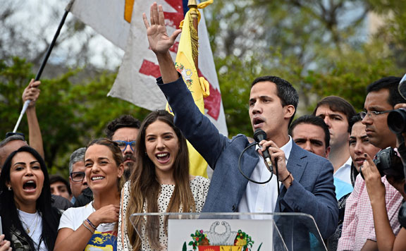 Guaidó: Maduro kormánya csapást mért a parlamentre