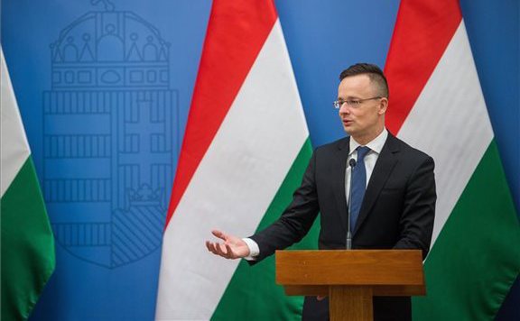 Szijjártó Péter