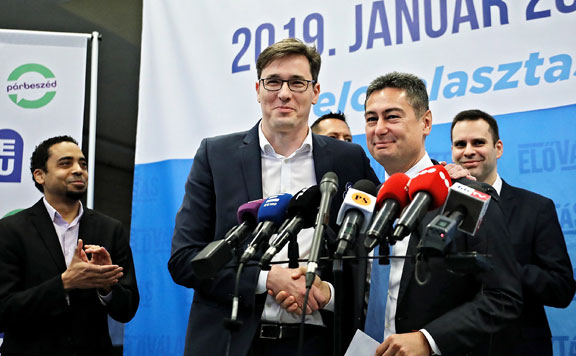 Forrás: mh Kocsis Cake Olivio, Karácsony, Horváth és Molnár Csaba 20190204