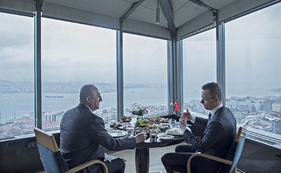 Mevlüt Cavusoglu és Szijjártó 20190214