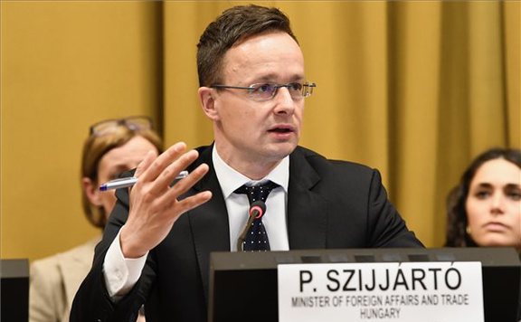 Genfi Szijjártó Péter