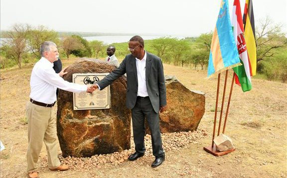 kövér-uganda576