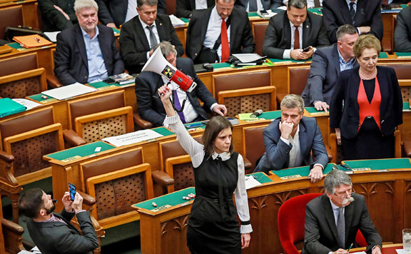 parlament 20190306