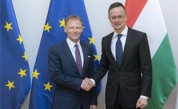 szijjártó Vazil Hudák
