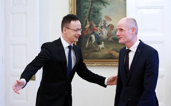 szijjártó hollanddal